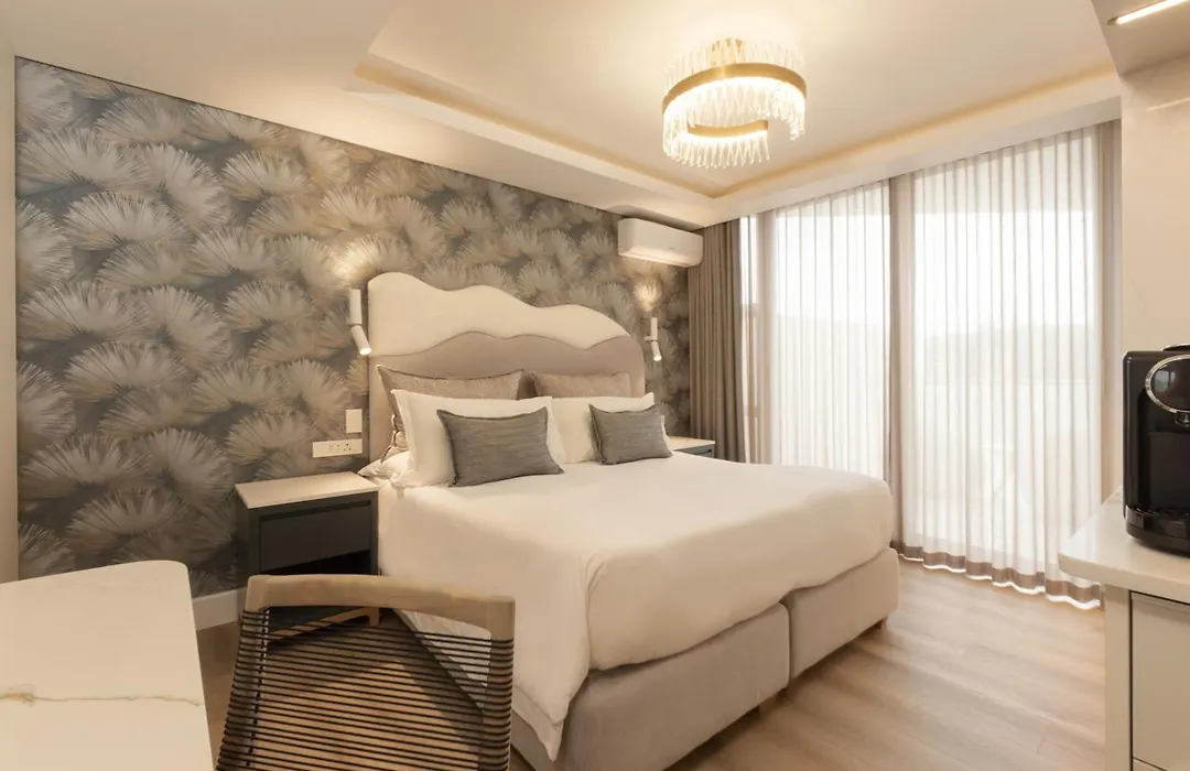Views Boutique Hotel & Spa-1